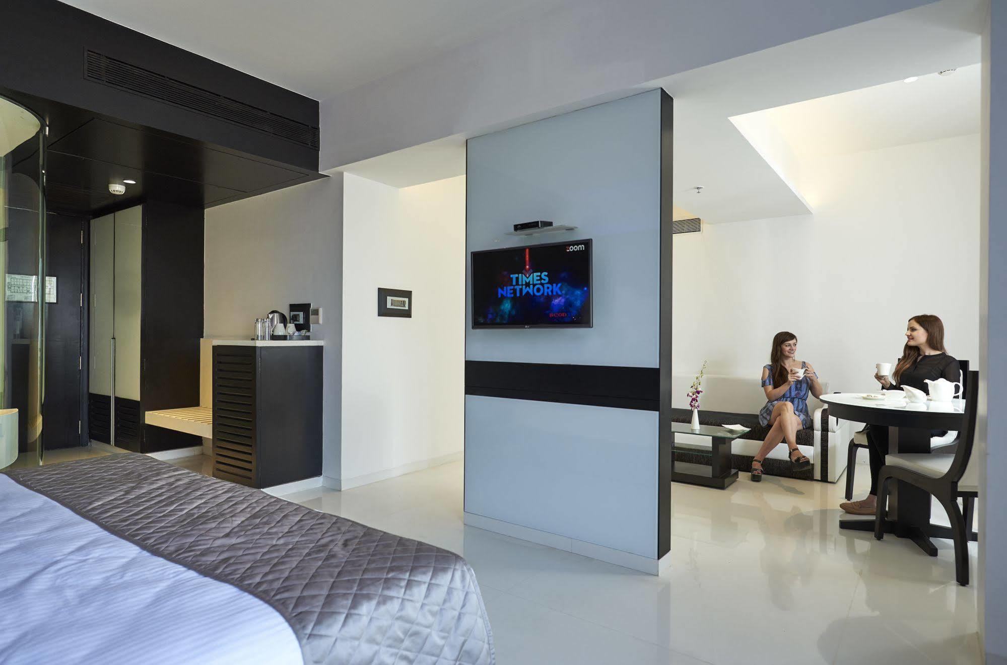 Eskay Resorts Mumbai Exterior foto