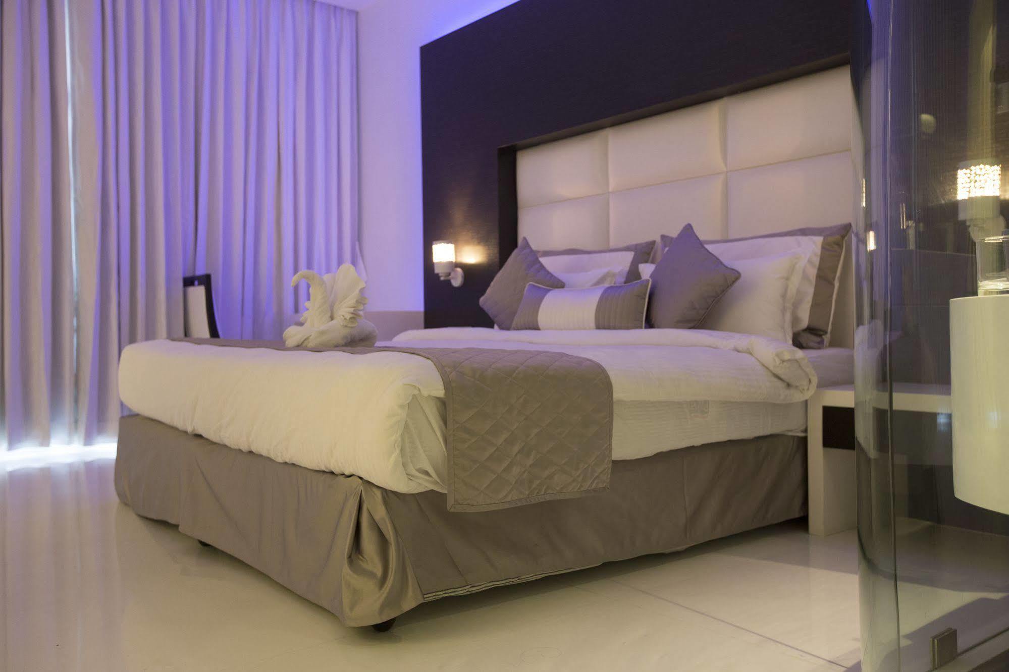 Eskay Resorts Mumbai Exterior foto